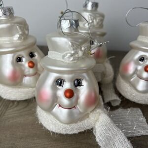 Vintage Glass Snowman Head Christmas Ornaments Set of 4 White Silver Glitter Hat